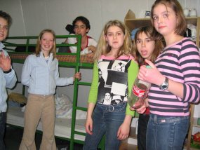 Klassenfahrt der 6a ins Jugendferiendorf Hinsbeck 2004